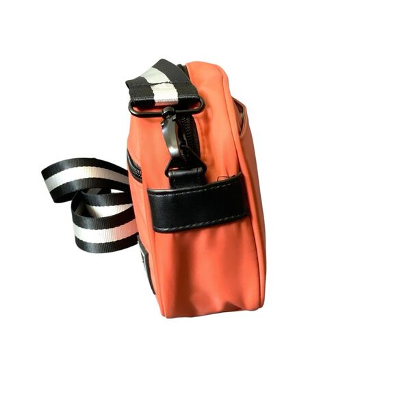 IHKWIP The Camera Bag Crossbody Bag Terracotta Orange - Picture 4 of 14